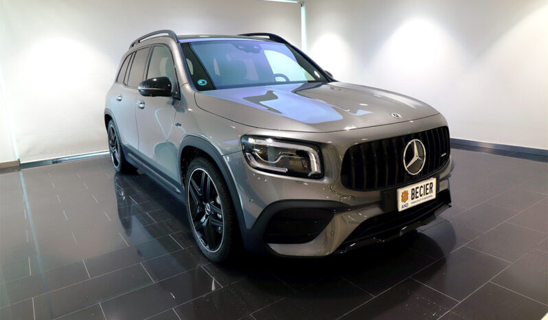 Vehicle d'ocasió Mercedes-Benz GLB 35 AMG Gris vista frontal