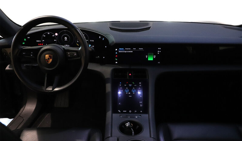 Porsche Taycan Sport Turismo full