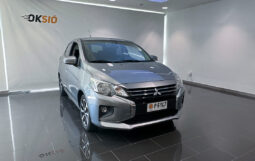 Vista frontal del Mitsubishi Space Star Kaiteki gris vehicle d'ocasió
