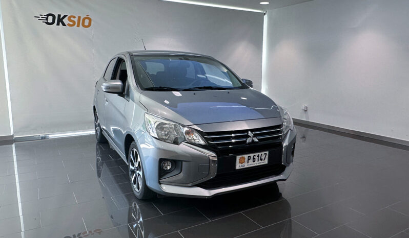Vista frontal del Mitsubishi Space Star Kaiteki gris vehicle d'ocasió