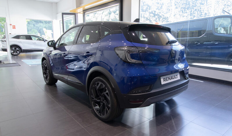 Renault Captur Esprit Alpine full