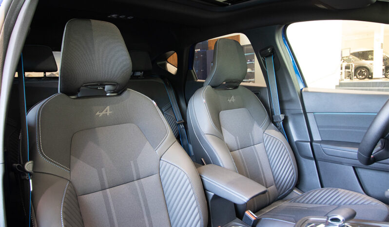 Renault Captur Esprit Alpine full