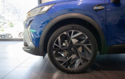 Renault Captur Esprit Alpine full