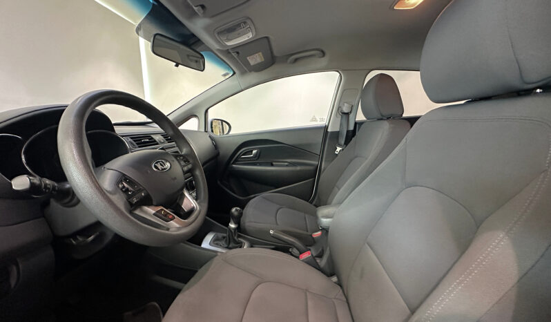 KIA RIO TECH full