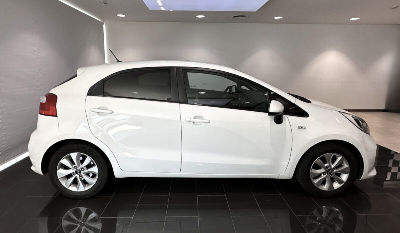 KIA RIO TECH full