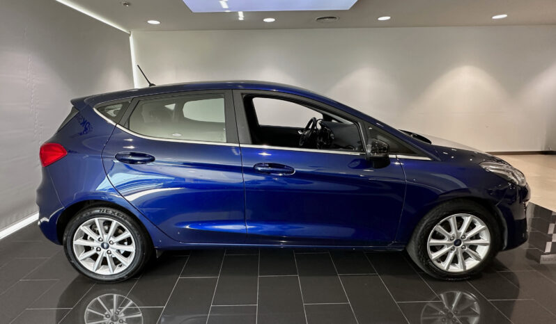 FORD FIESTA ACTIVE full