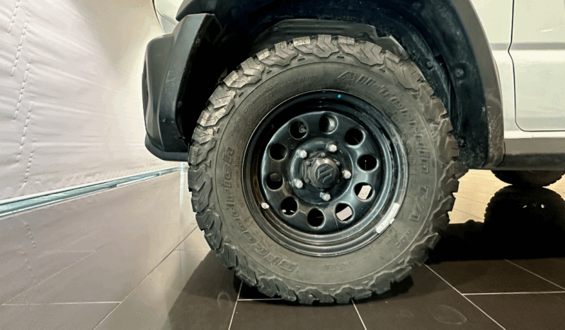 Suzuki Jymni 4×4 full