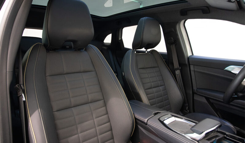 Renault Austral E-Tech Iconic full