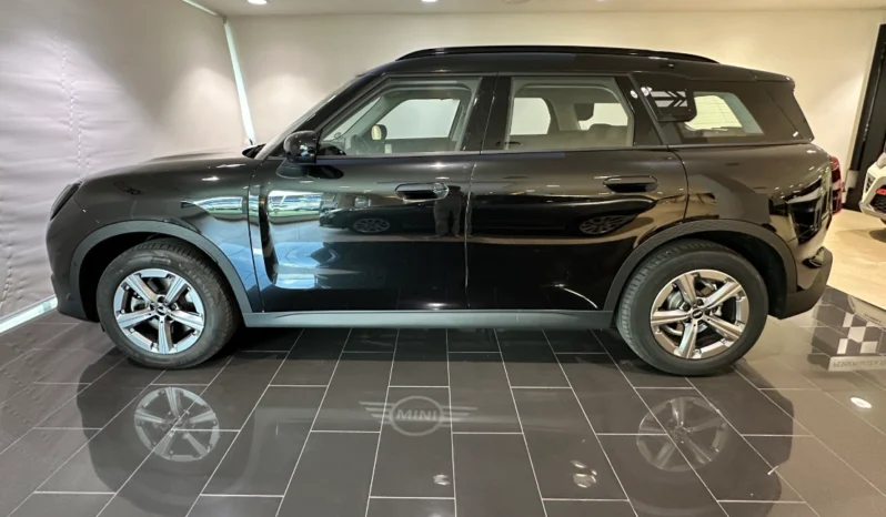 MINI COUNTRYMAN BLACK YARD full