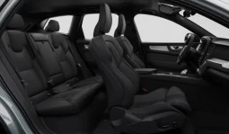 Volvo XC60 Black Edition Plus full